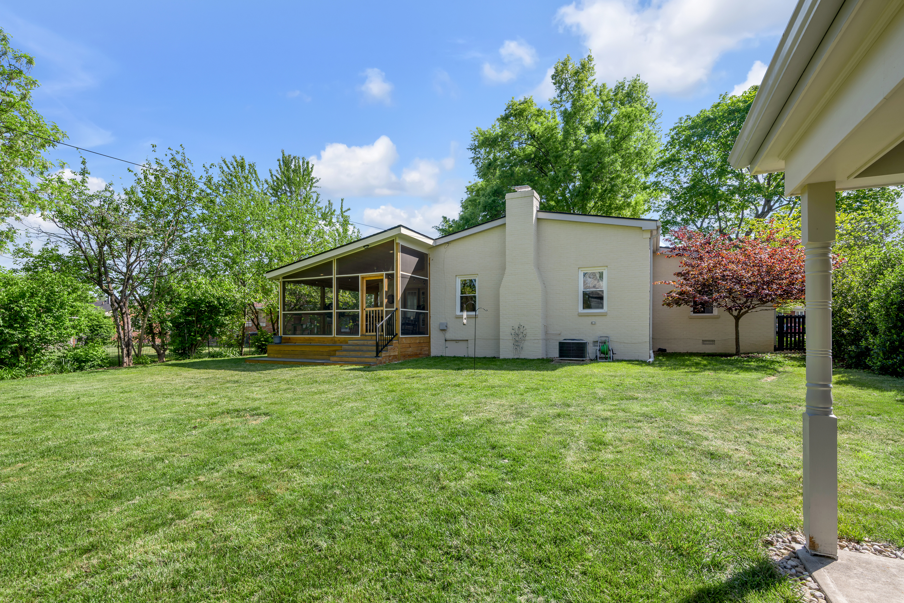  221 Greenbriar Road - 物件實景