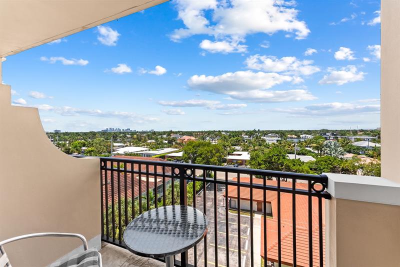 Fort Lauderdale, Florida, 33305, United States, 3 Bedrooms Bedrooms, ,4 BathroomsBathrooms,Residential,For Sale,1926313