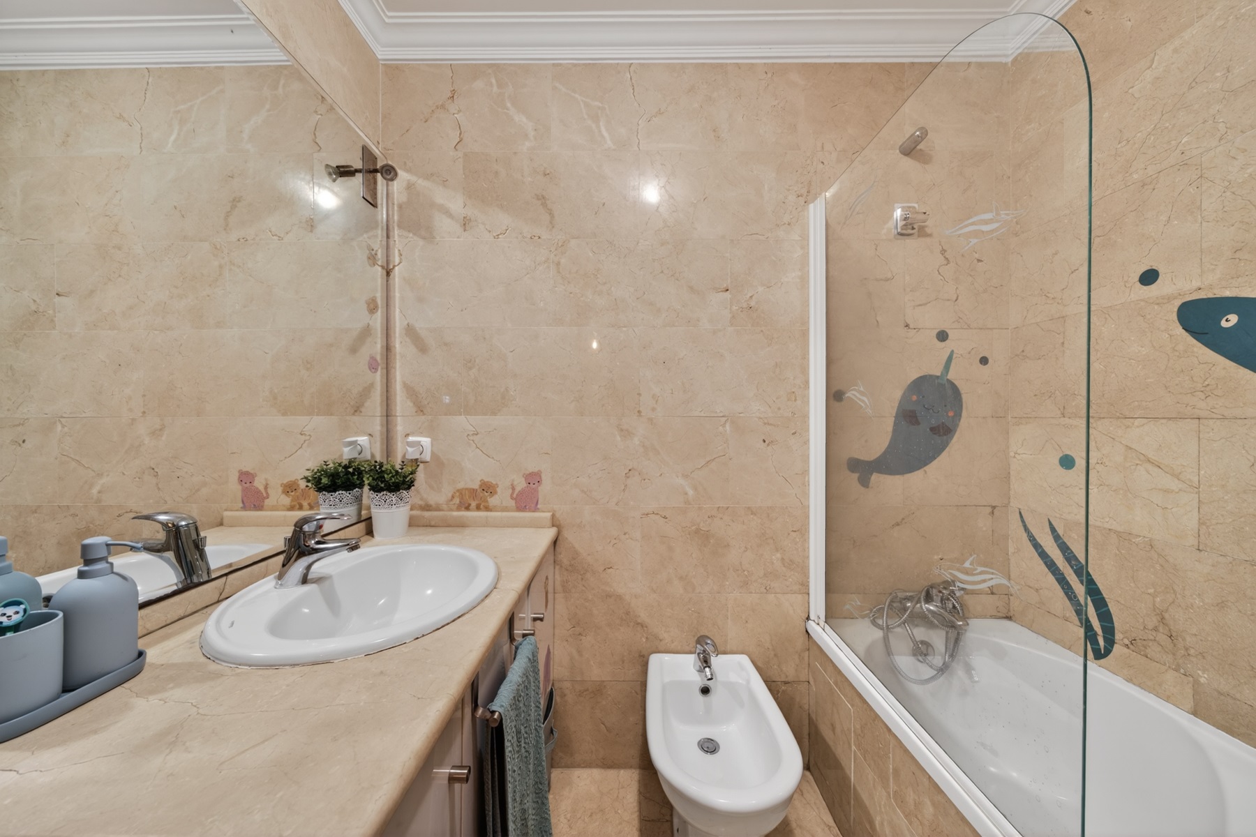  Flat, 3 bedrooms, for Sale - 物件實景