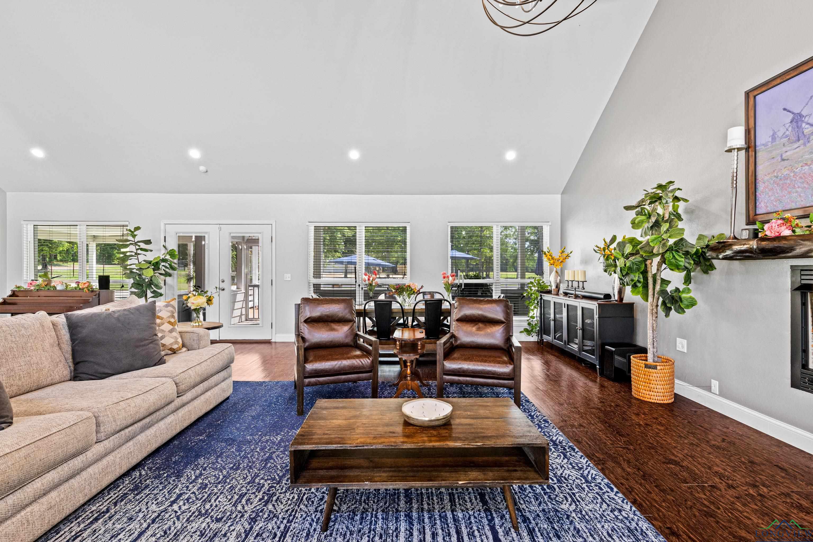 Winona, Texas, 75792, United States, 3 Bedrooms Bedrooms, ,2 BathroomsBathrooms,Residential,For Sale,1866525