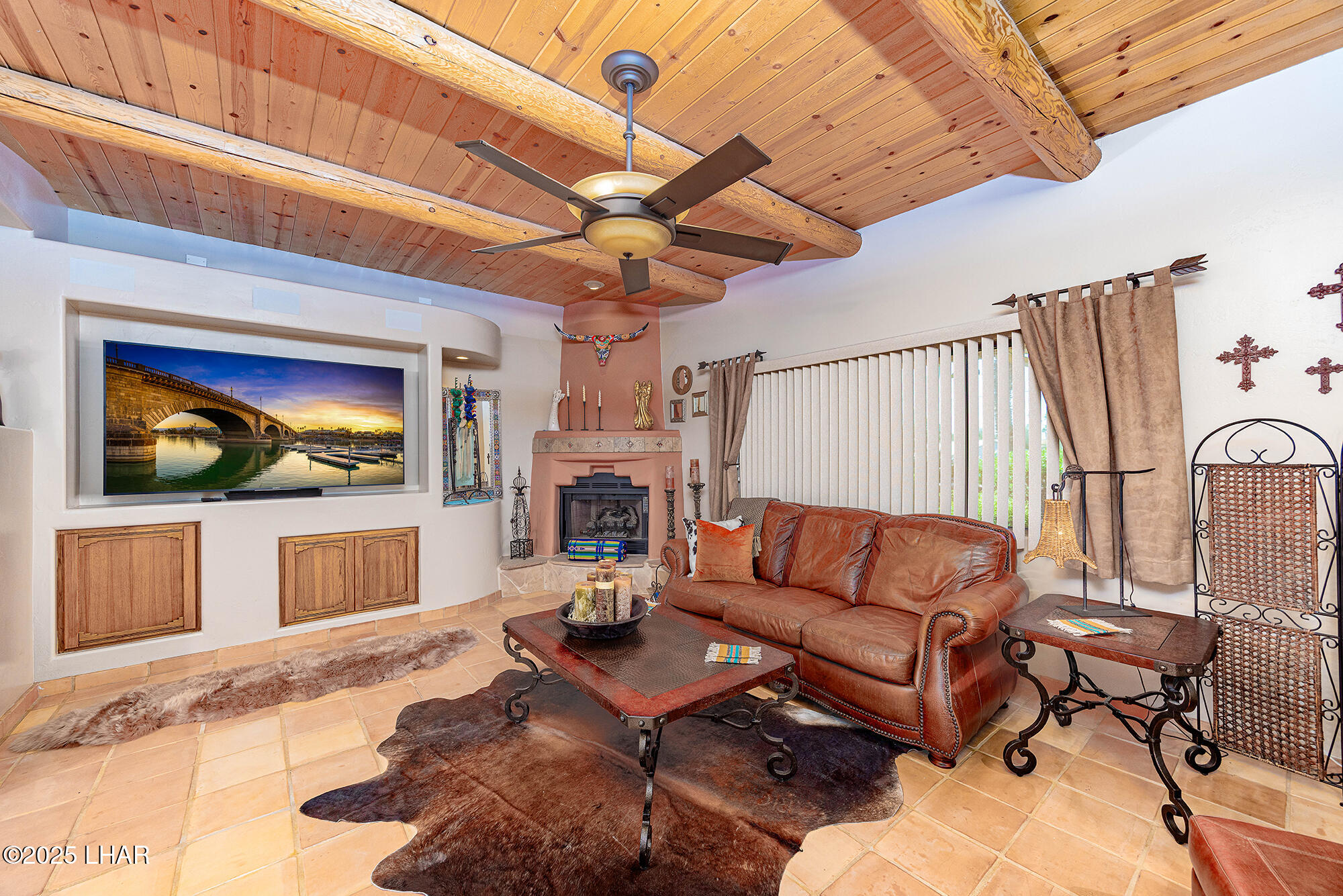 Lake Havasu City, Arizona, 86406, United States, 5 Bedrooms Bedrooms, ,3 BathroomsBathrooms,Residential,For Sale,1996890