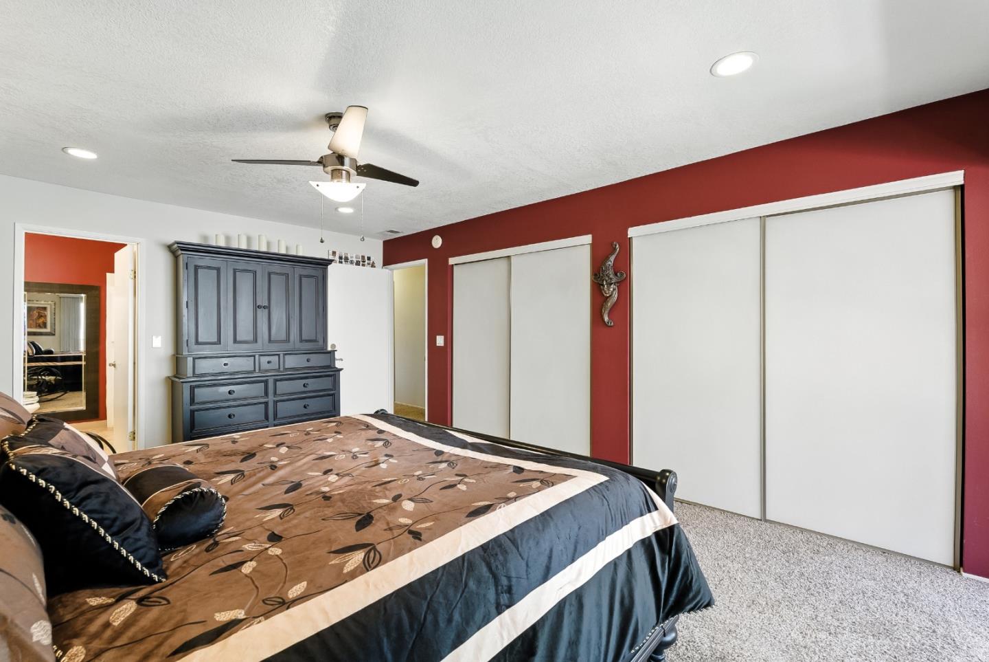 San Jose, California, 95123, United States, 2 Bedrooms Bedrooms, ,3 BathroomsBathrooms,Residential,For Sale,1903662