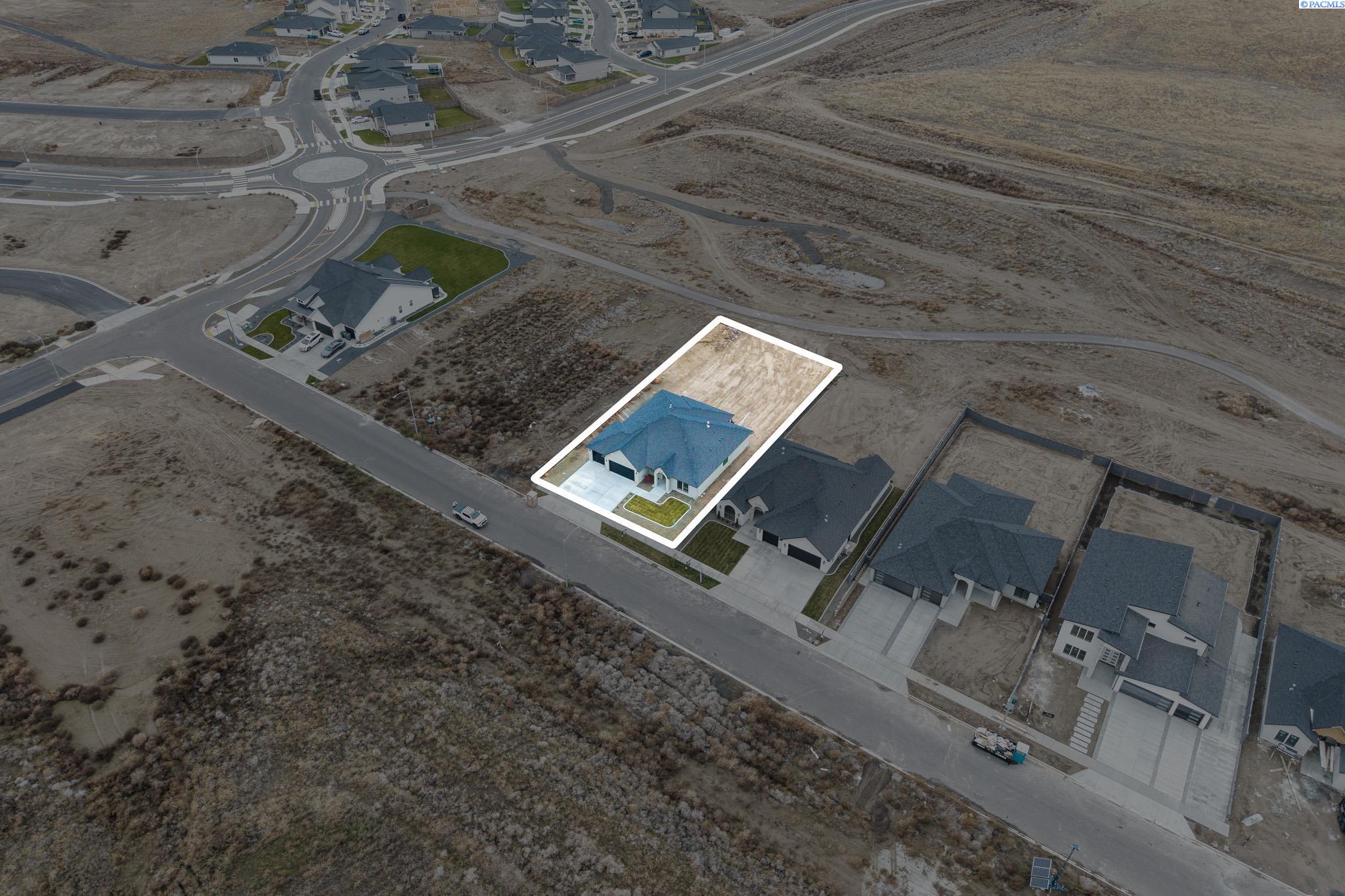 Richland, Washington, 99352, United States, 4 Bedrooms Bedrooms, ,2 BathroomsBathrooms,Residential,For Sale,2000118