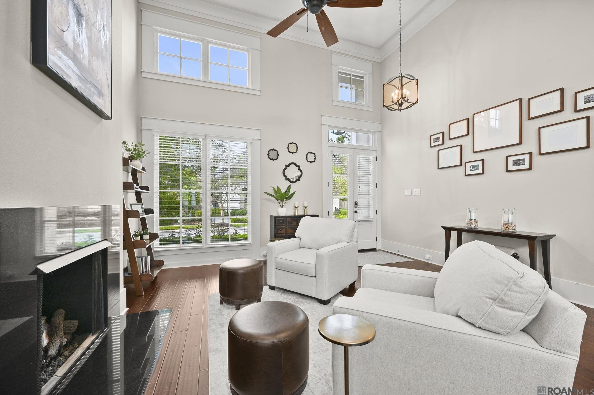 Baton Rouge, Louisiana, 70810, United States, 4 Bedrooms Bedrooms, ,4 BathroomsBathrooms,Residential,For Sale,2005537