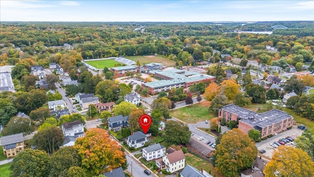 Amesbury, Massachusetts, 01913, United States, 4 Bedrooms Bedrooms, ,2 BathroomsBathrooms,Residential,For Sale,1974593