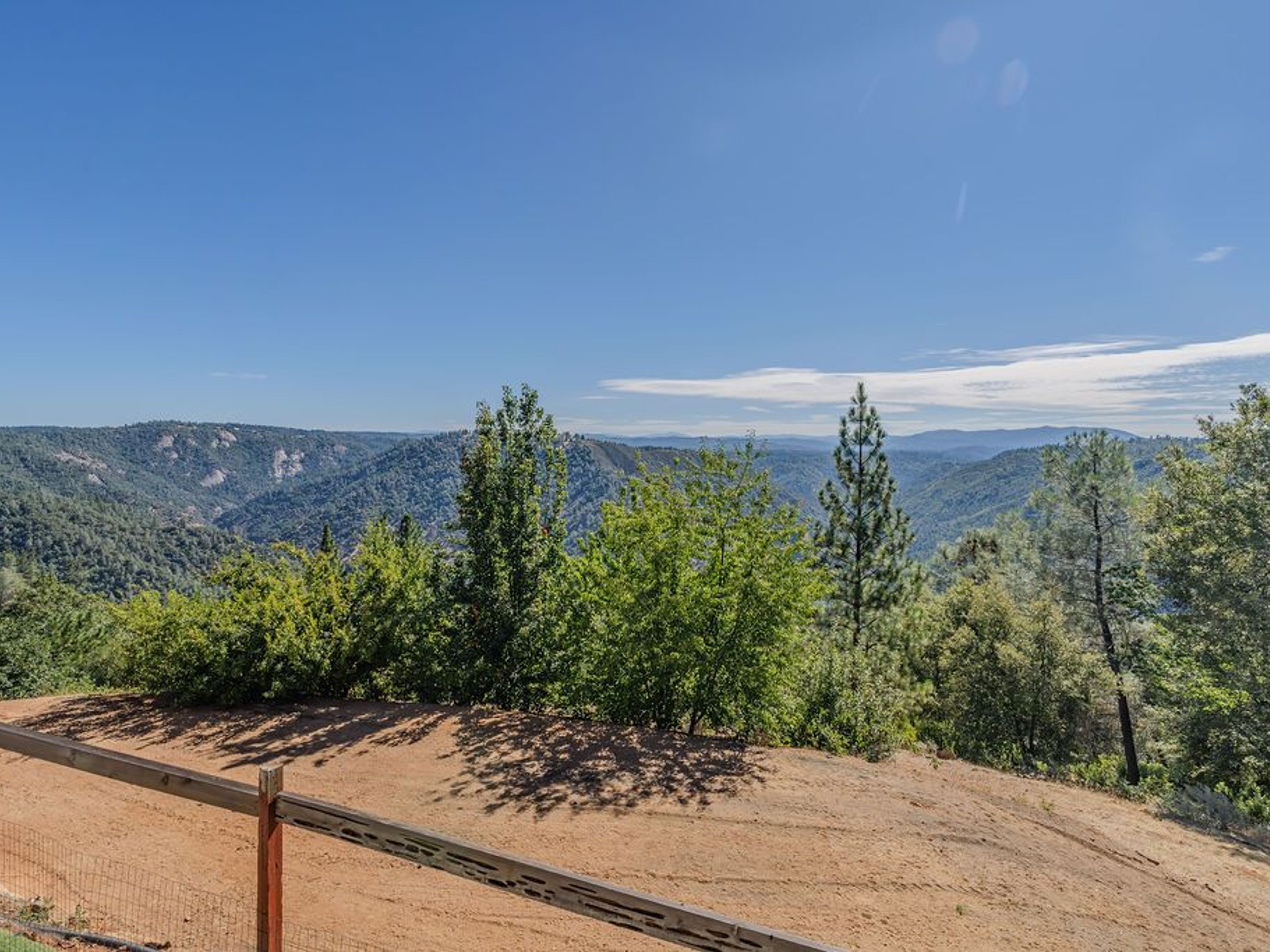  11110 Clinton Bar Road, Pine Grove, CA 95665 - 物件實景