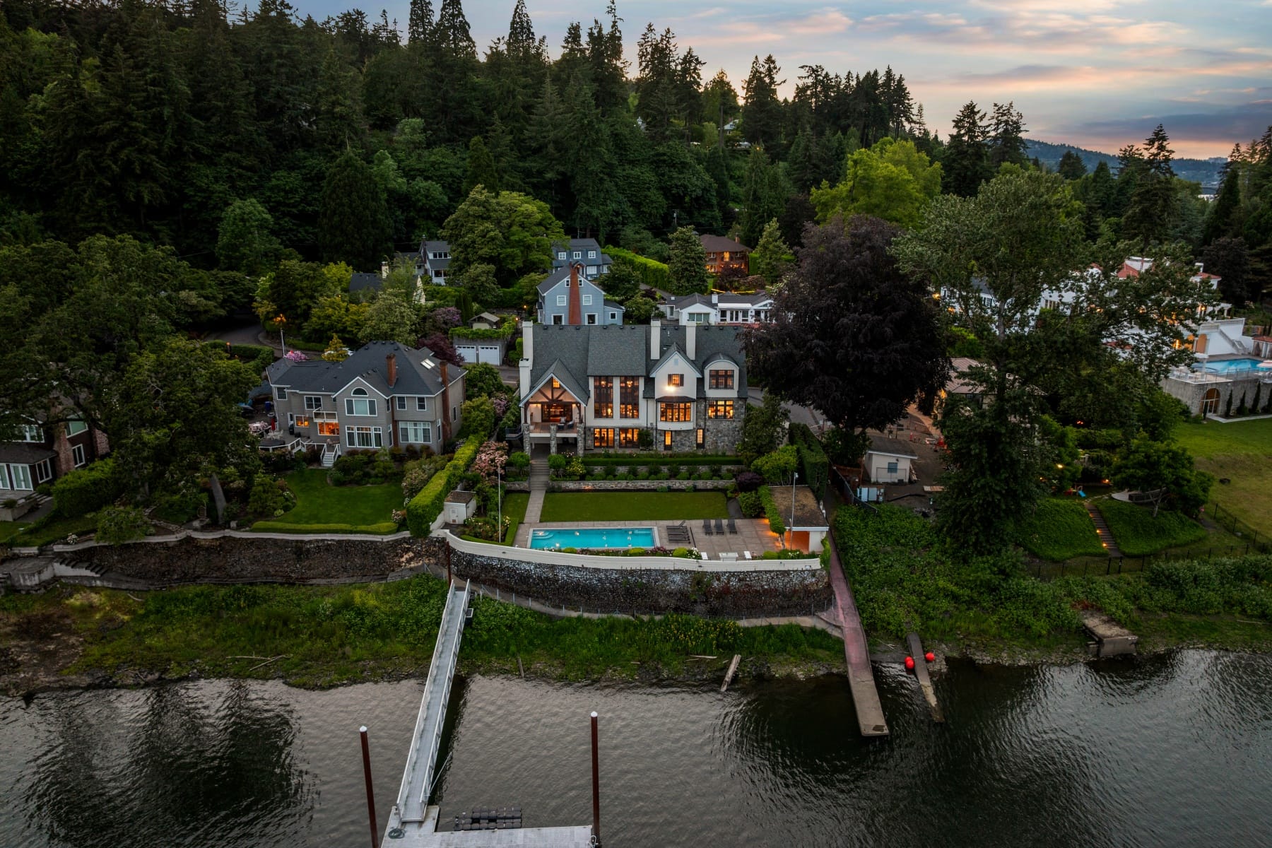  11859 S RIVERWOOD RD Portland, OR 97219 - 物件實景