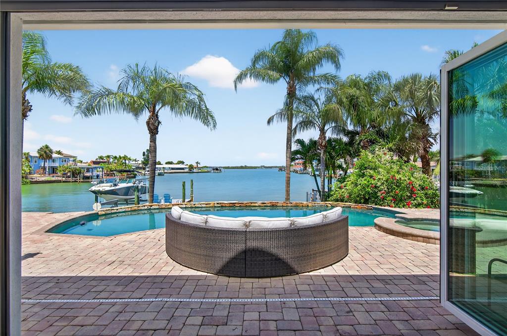 Clearwater Beach, Florida, 33767, United States, 4 Bedrooms Bedrooms, ,3 BathroomsBathrooms,Residential,For Sale,1849731