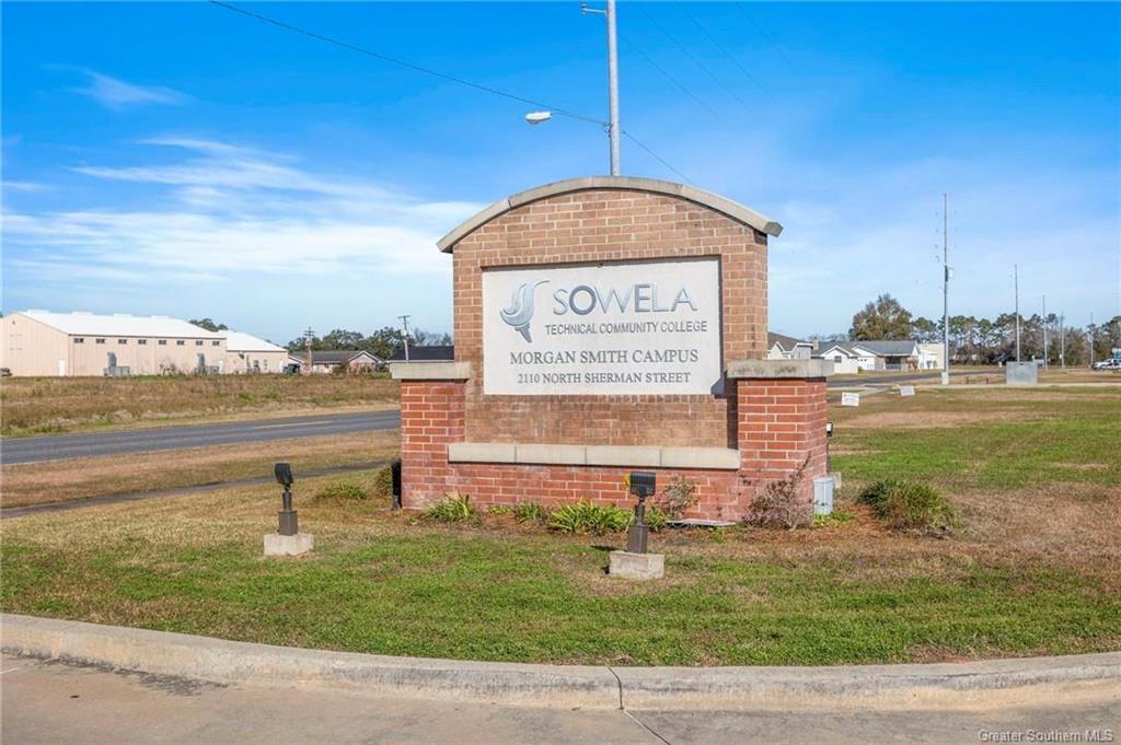Jennings, Louisiana, 70546, United States, ,Land,For Sale,2017713