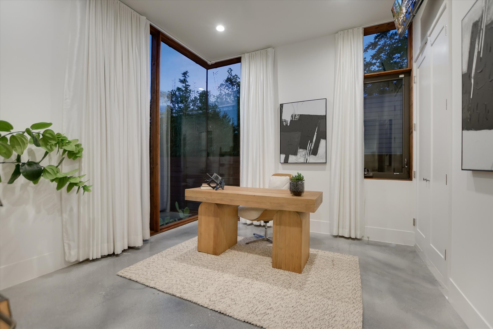  where  modern design meets everyday ease in galindo - 物件實景