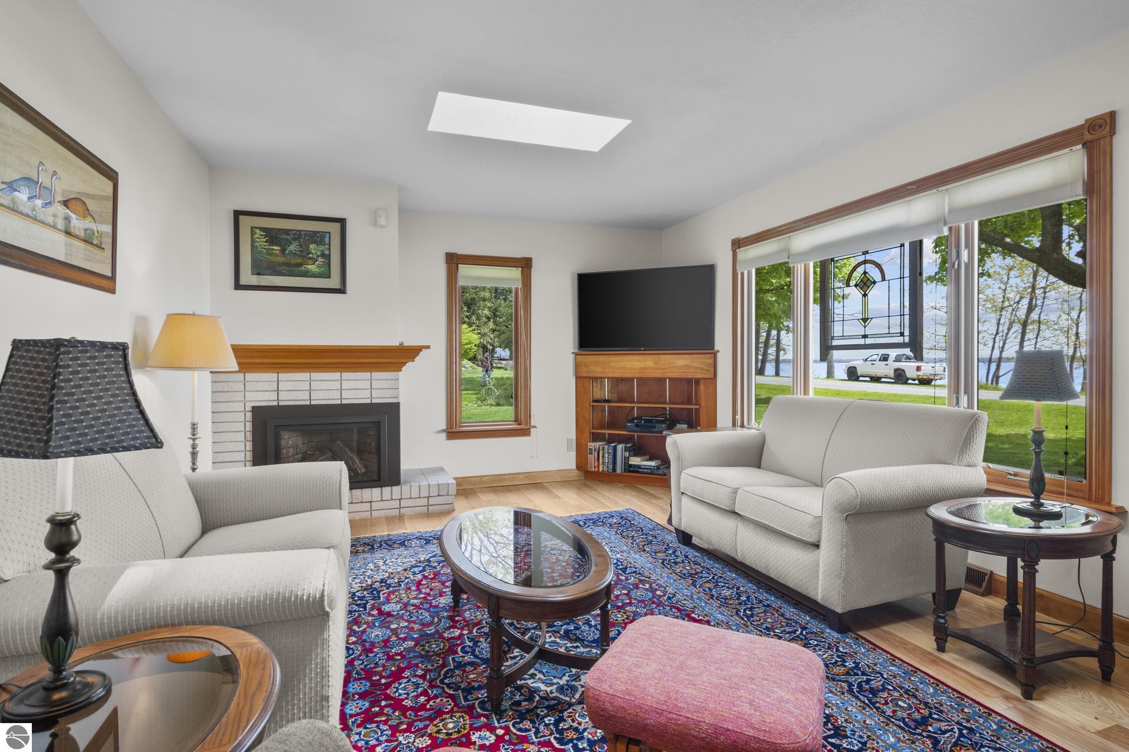 Traverse City, Michigan, 49686, United States, 3 Bedrooms Bedrooms, ,1 BathroomBathrooms,Residential,For Sale,2048667