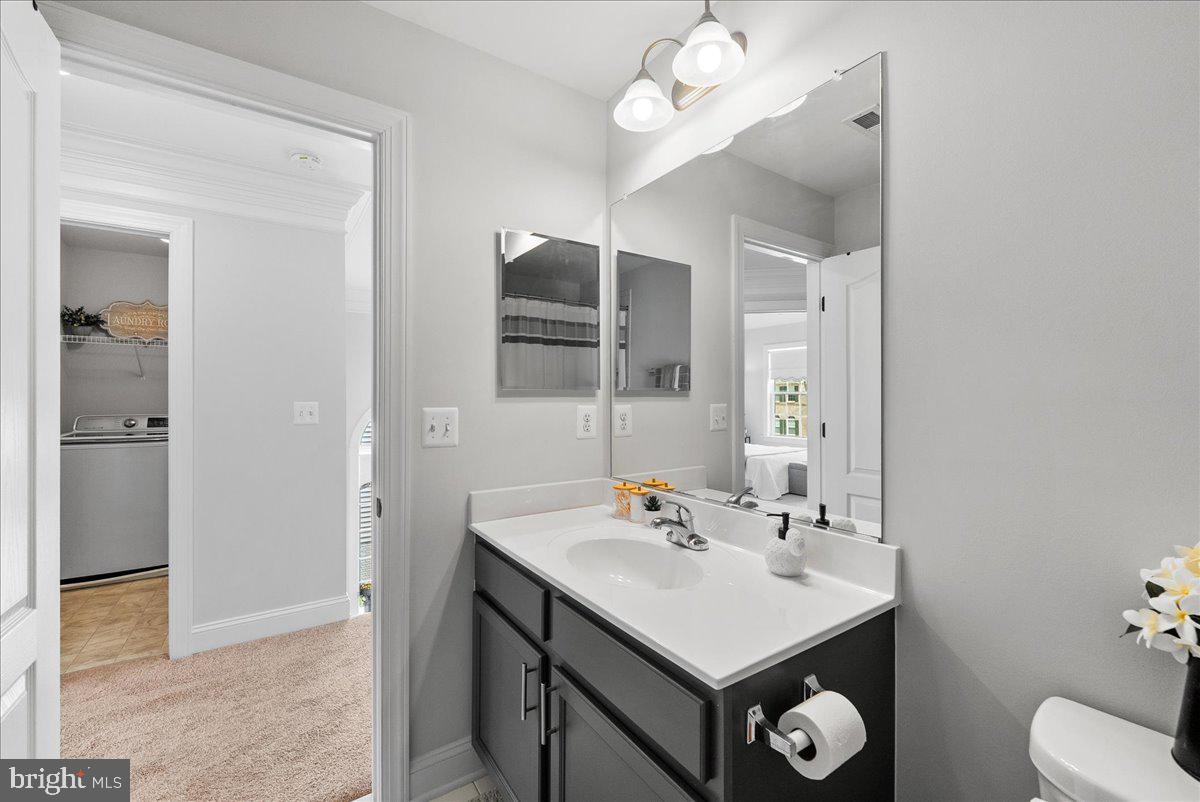 Woodbridge, Virginia, 22193, United States, 3 Bedrooms Bedrooms, ,4 BathroomsBathrooms,Residential,For Sale,1921081