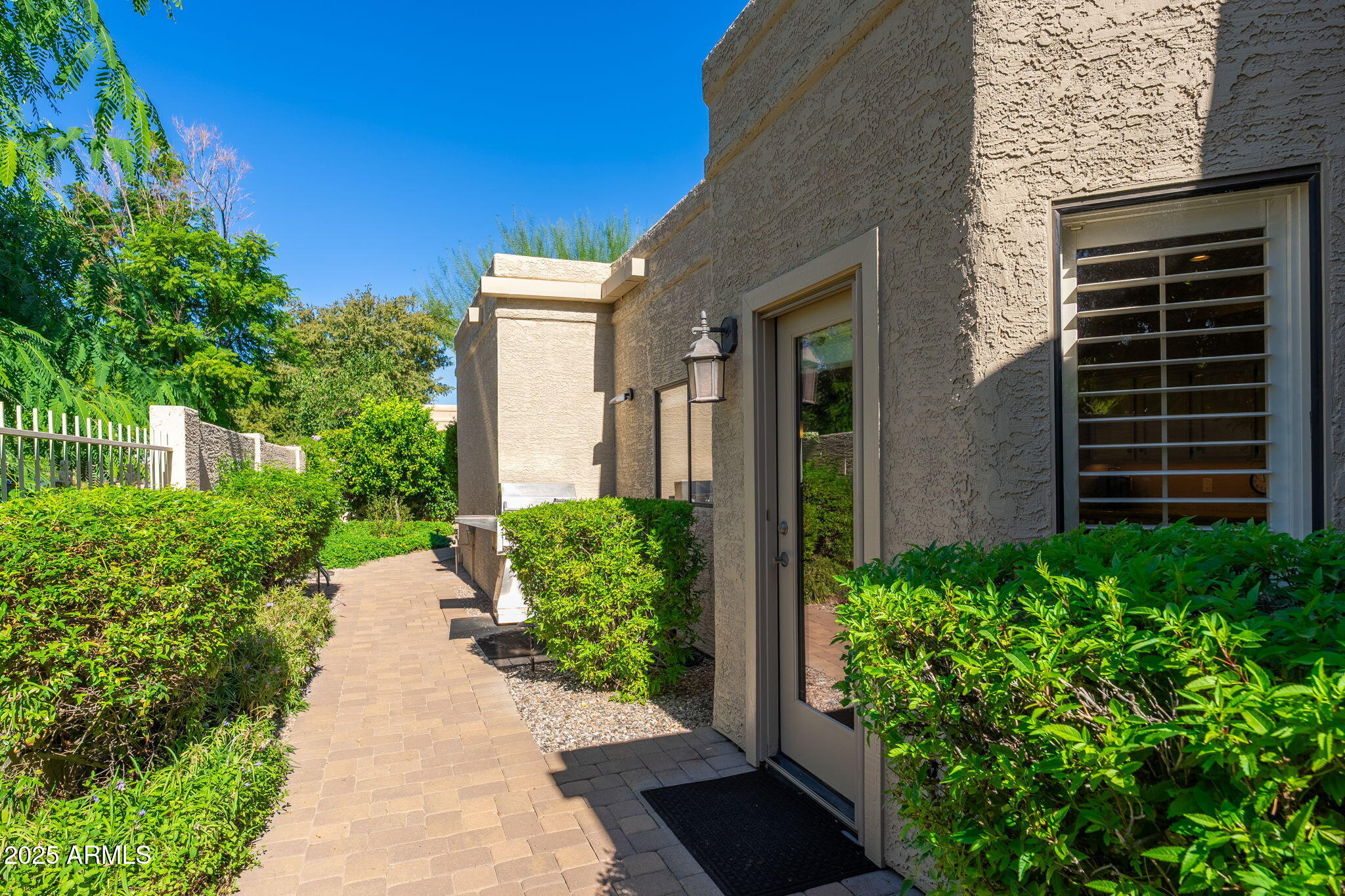 Scottsdale, Arizona, 85260, United States, 3 Bedrooms Bedrooms, ,3 BathroomsBathrooms,Residential,For Sale,1991729