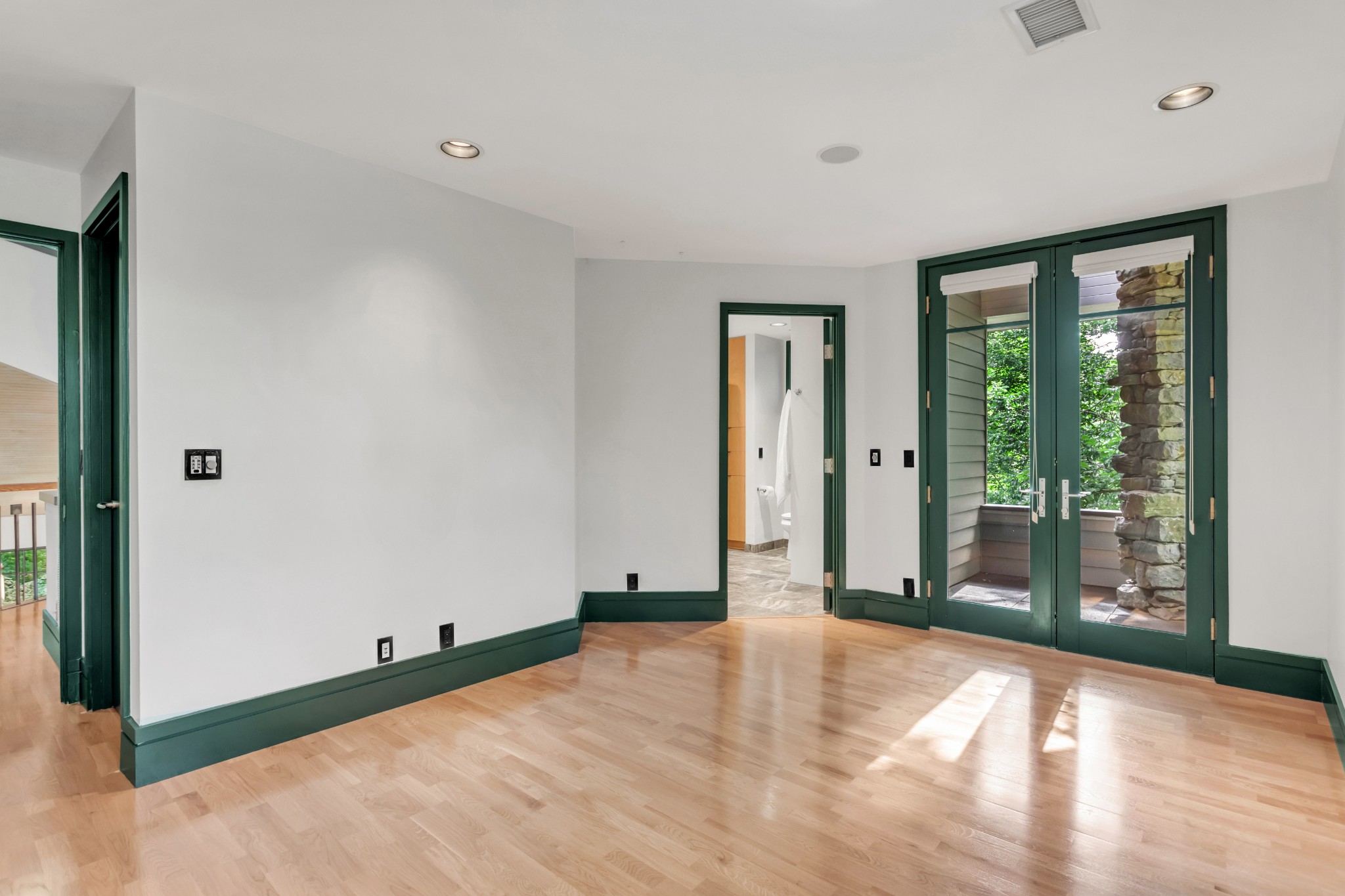  4 Glenn Abbey, Nashville, TN, 37215 - 物件實景