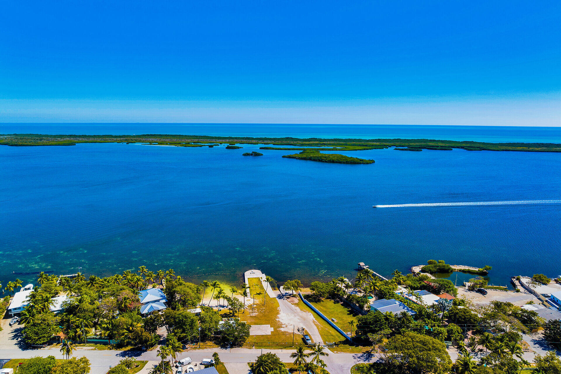 KEY LARGO, Florida, 33037, United States, 3 Bedrooms Bedrooms, ,2 BathroomsBathrooms,Residential,For Sale,1950983