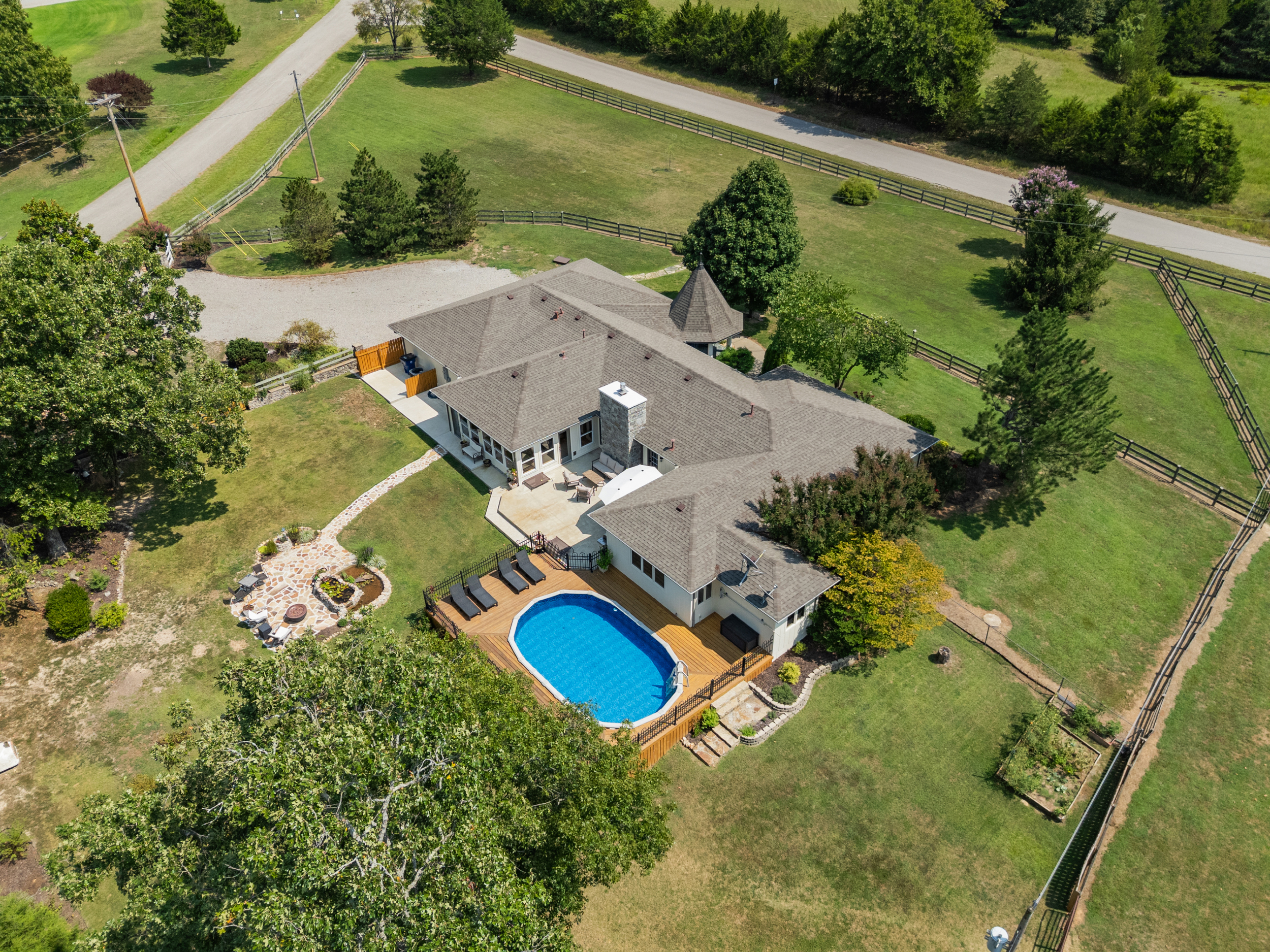County Road 1085 , Mountain Home, AR 72653
