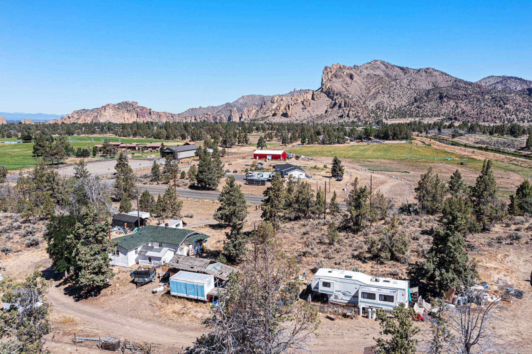  4220 NE Smith Rock Way Terrebonne, OR 97760 - 物件實景