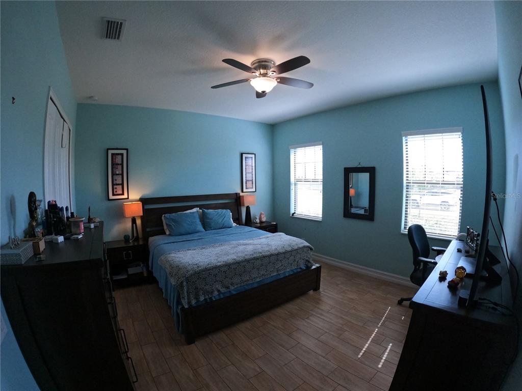 Sarasota, Florida, 34243, United States, 4 Bedrooms Bedrooms, ,3 BathroomsBathrooms,Residential,For Sale,1874918