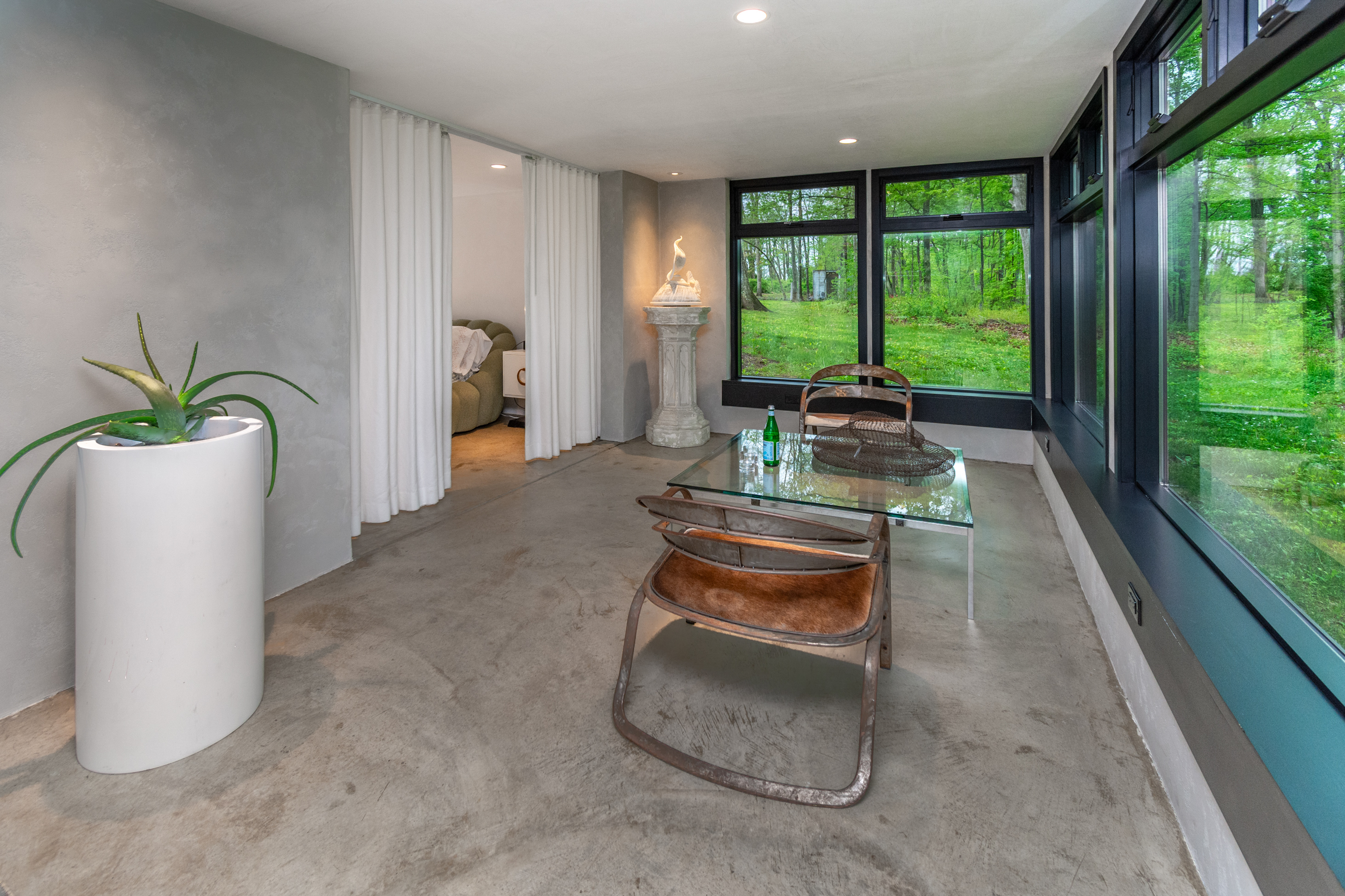  Lakeside Luxury on 44+ Acres - 物件實景