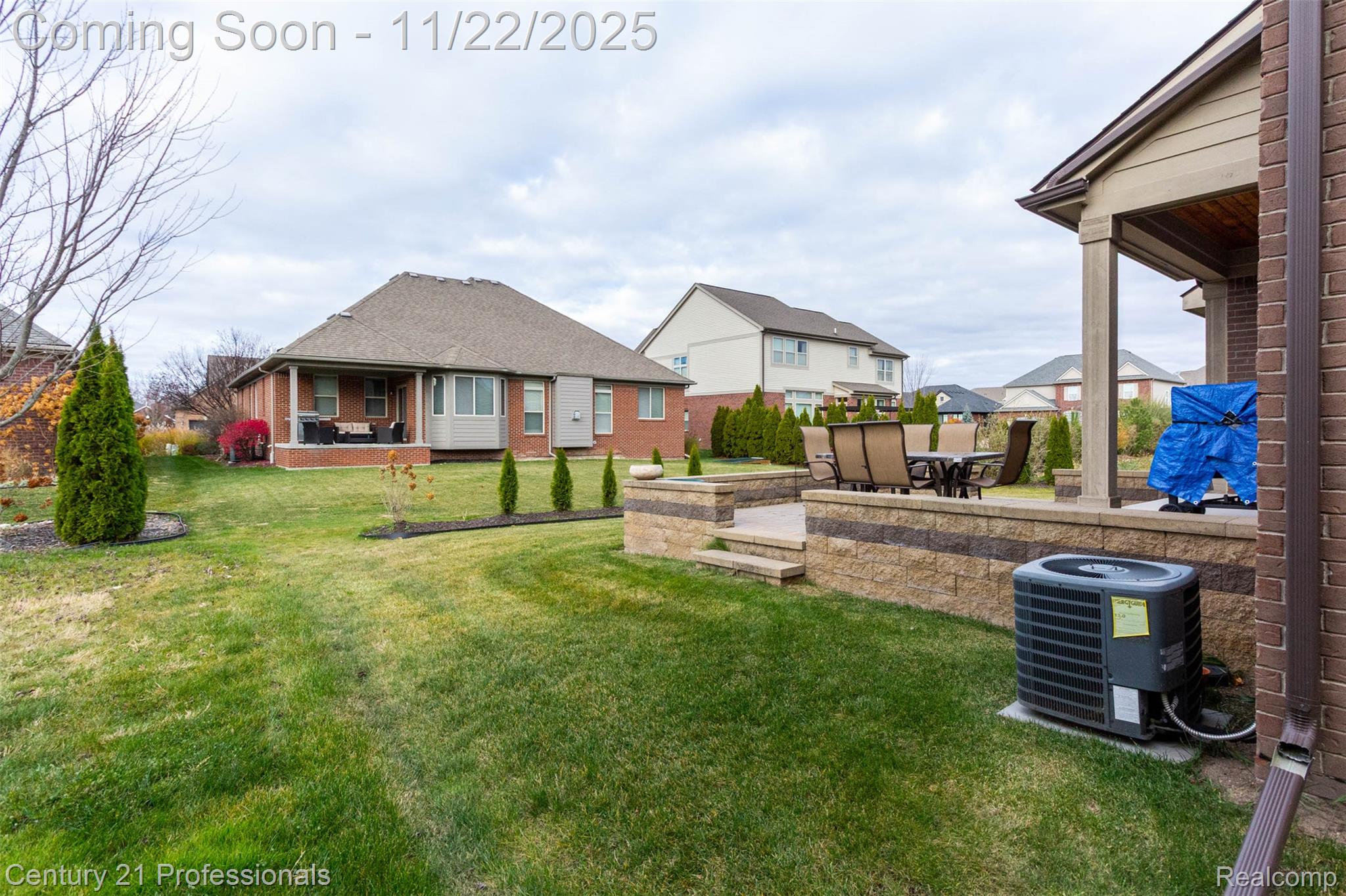 ClintonTownship, Michigan, 48038, United States, 3 Bedrooms Bedrooms, ,4 BathroomsBathrooms,Residential,For Sale,1994254