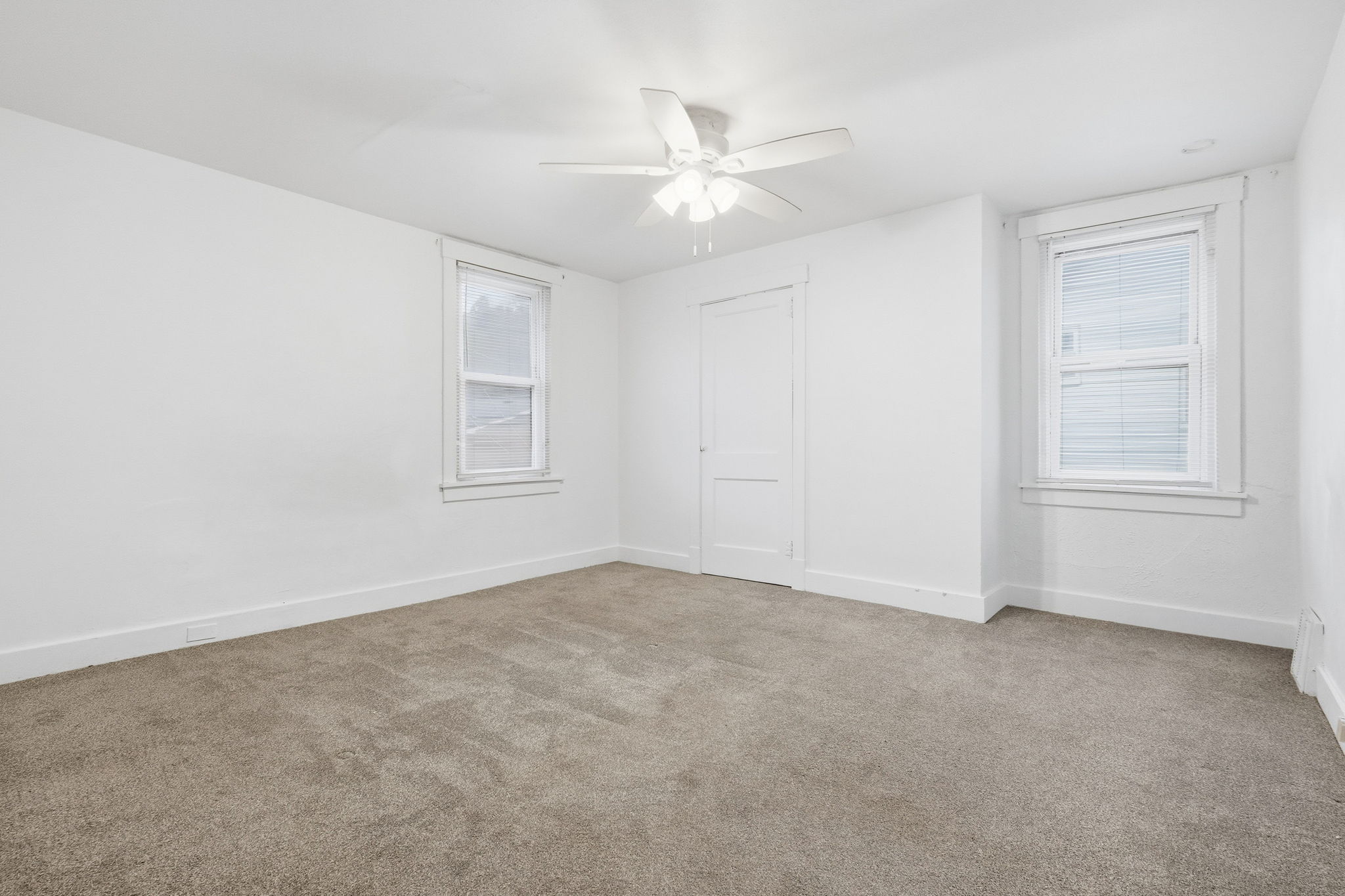  1264 Grove Road, Pittsburgh, PA 15234 - 物件實景