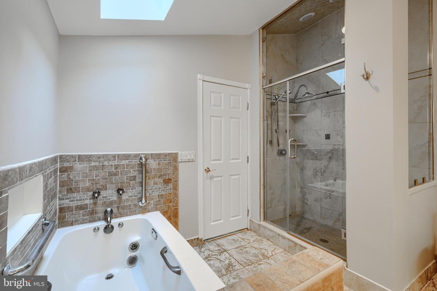 Reisterstown, Maryland, 21136, United States, 4 Bedrooms Bedrooms, ,4 BathroomsBathrooms,Residential,For Sale,1983580