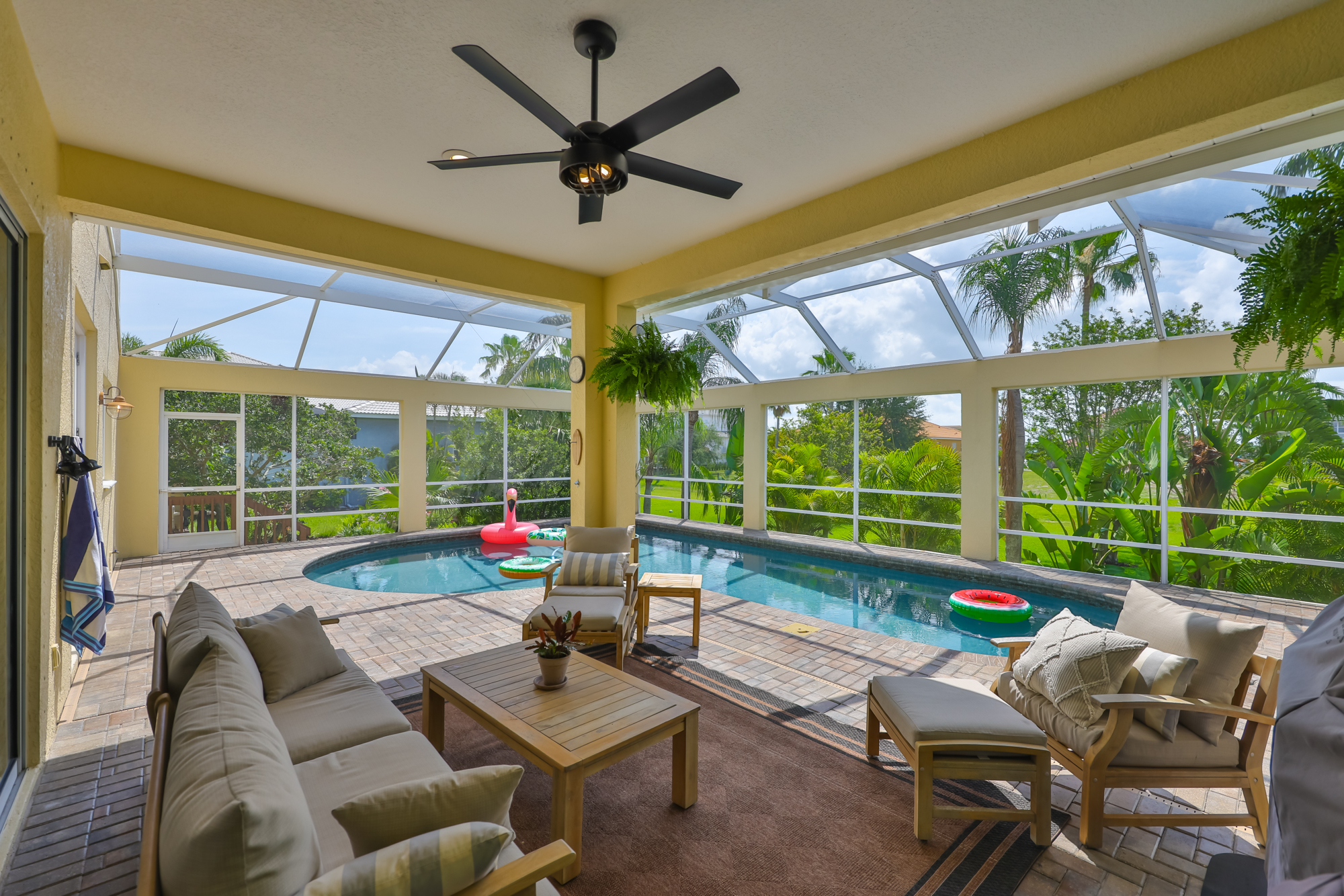 Apollo Beach, Florida, 33572, United States, 4 Bedrooms Bedrooms, ,3 BathroomsBathrooms,Residential,For Sale,1845807