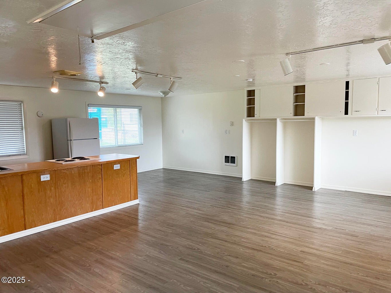 Pacific City, Oregon, 97135, United States, 3 Bedrooms Bedrooms, ,2 BathroomsBathrooms,Residential,For Sale,1921981
