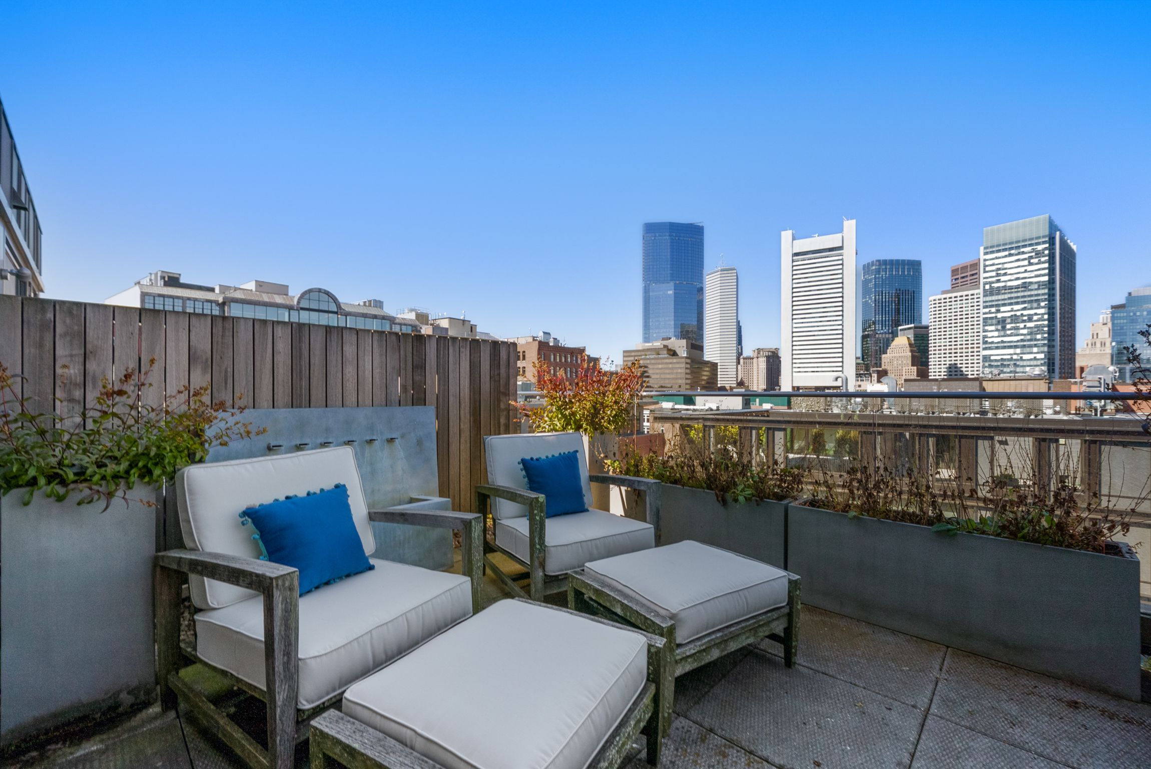  346 Congress St, Boston, MA, 02210 - 物件實景