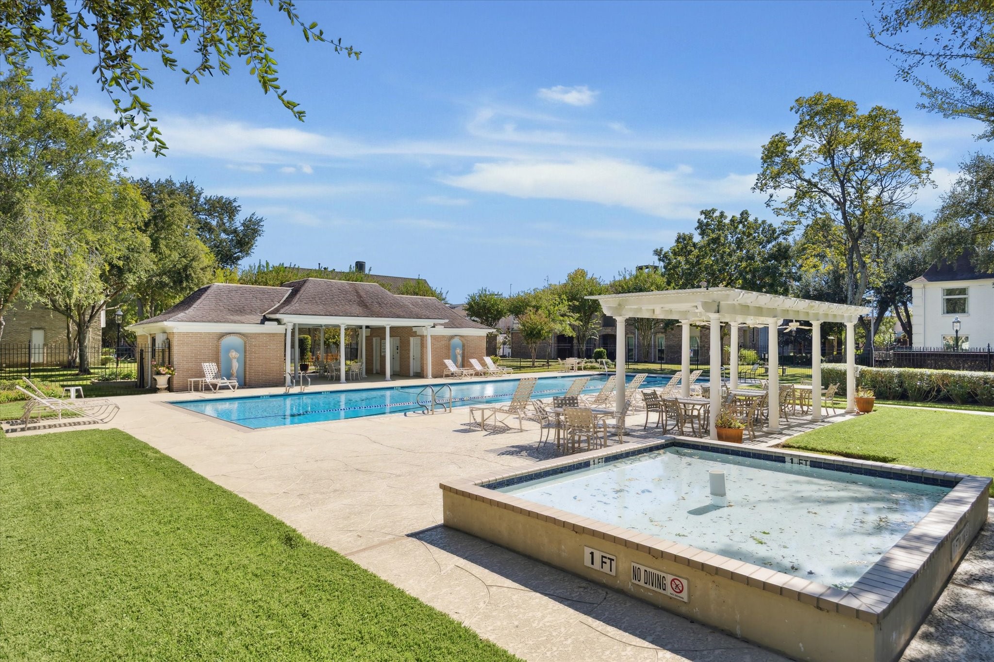  7523 Del Monte Drive - 物件實景