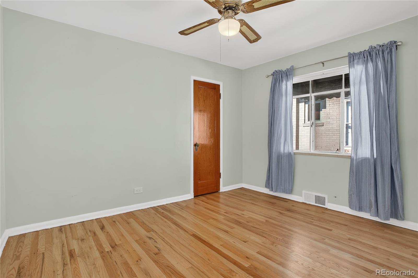 Denver, Colorado, 80211, United States, 4 Bedrooms Bedrooms, ,1 BathroomBathrooms,Residential,For Sale,1902097