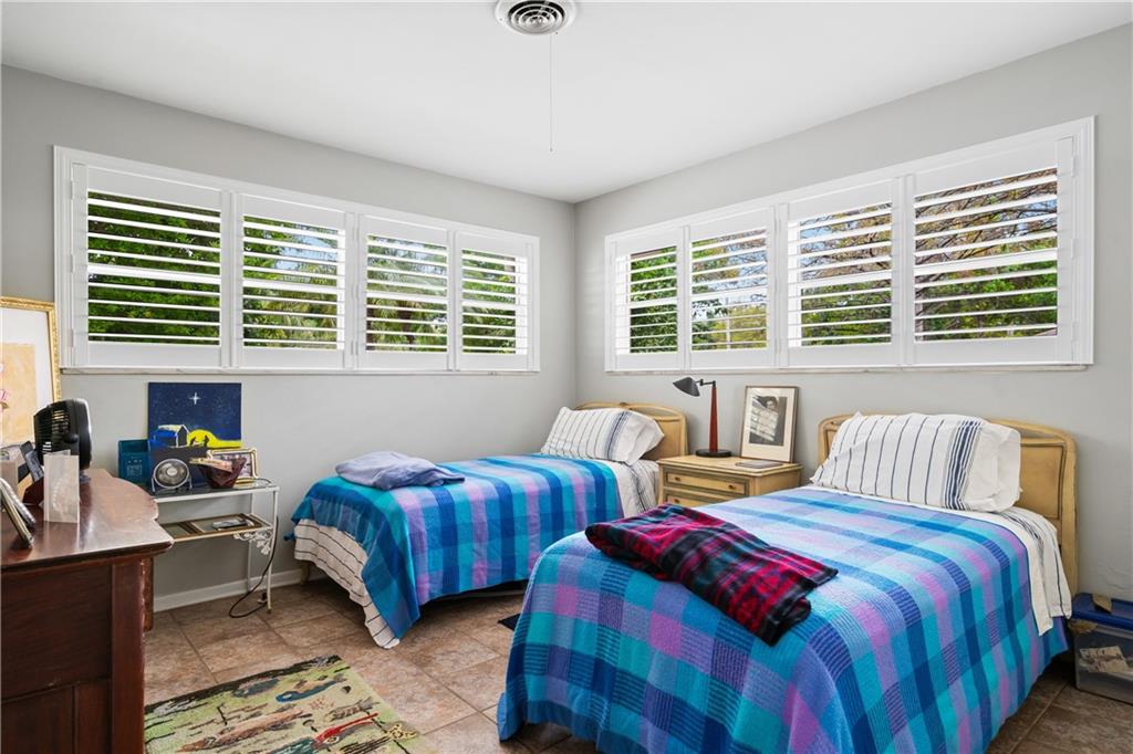 Vero Beach, Florida, 32960, United States, 3 Bedrooms Bedrooms, ,2 BathroomsBathrooms,Residential,For Sale,1989313