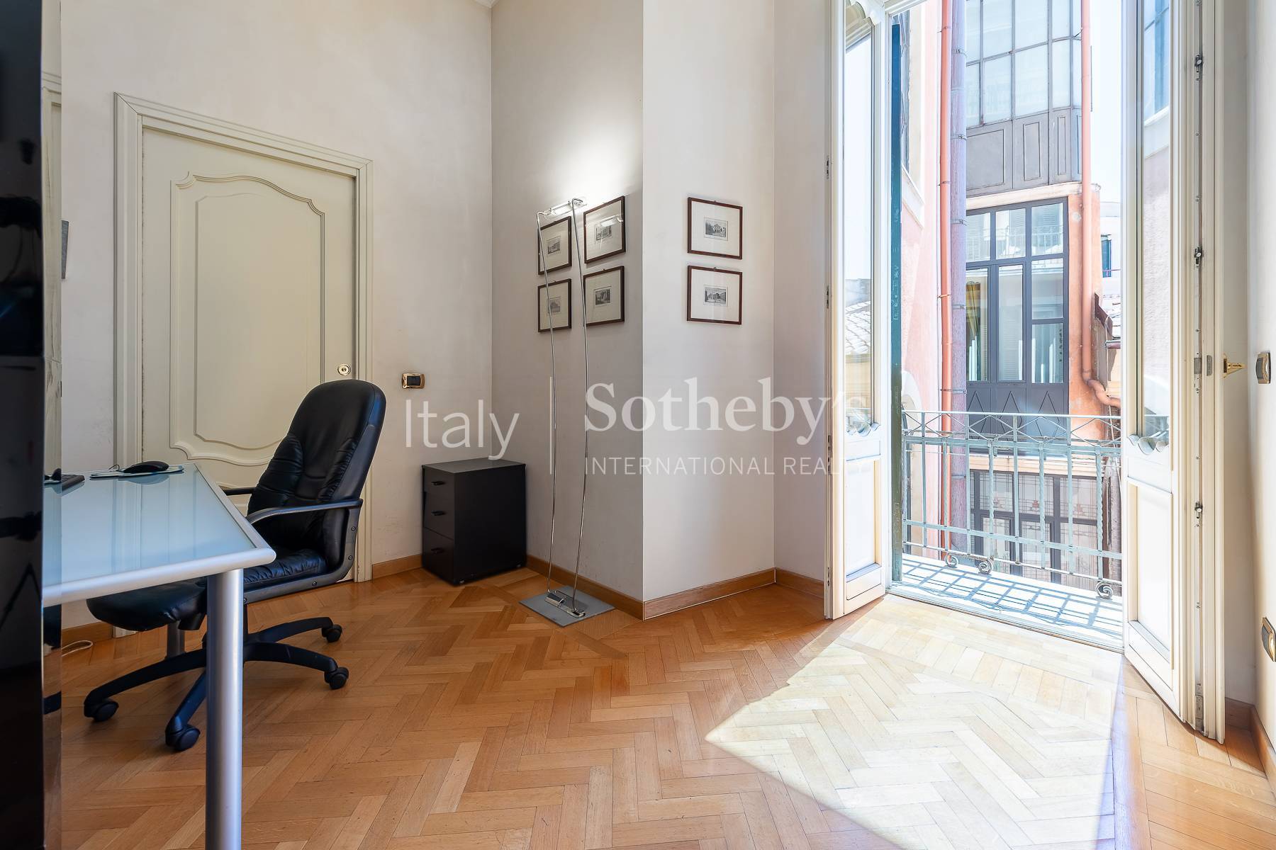  An Exclusive Pied-À-Terre in Rome’s Historic Center - 物件實景