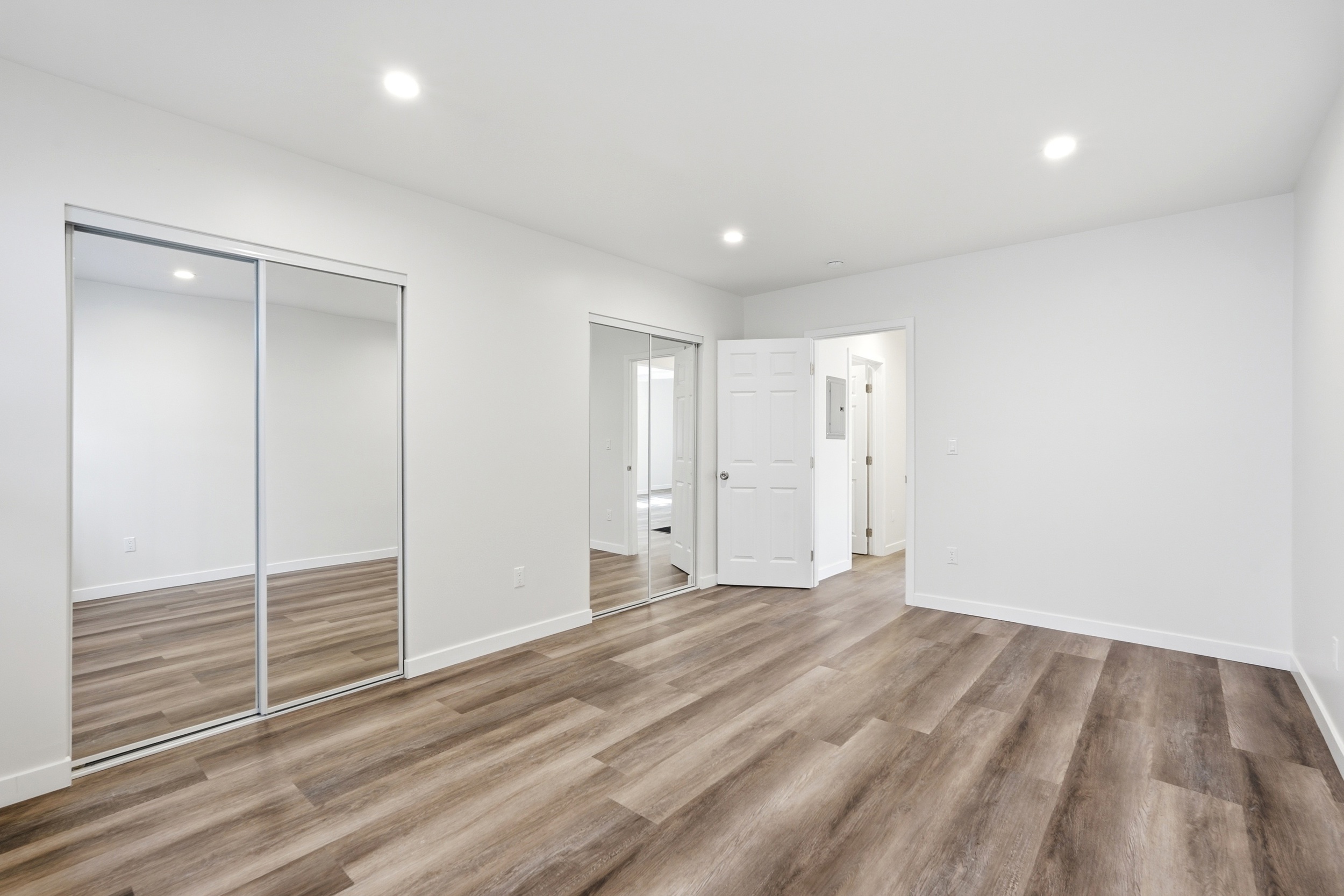  3826 Sawtelle Blvd - 物件實景