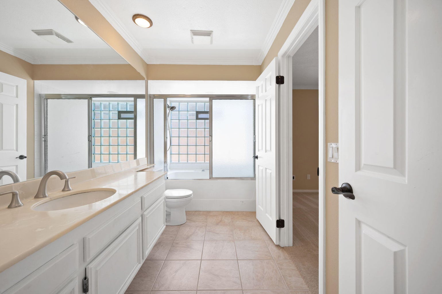 Cathedral City, California, 92234, United States, 3 Bedrooms Bedrooms, ,2 BathroomsBathrooms,Residential,For Sale,1921593
