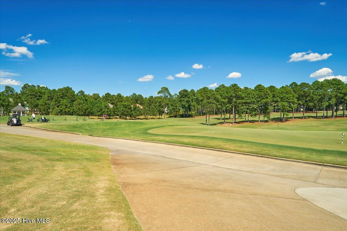 Southern Pines, North Carolina, 28387, United States, 3 Bedrooms Bedrooms, ,3 BathroomsBathrooms,Residential,For Sale,1933285