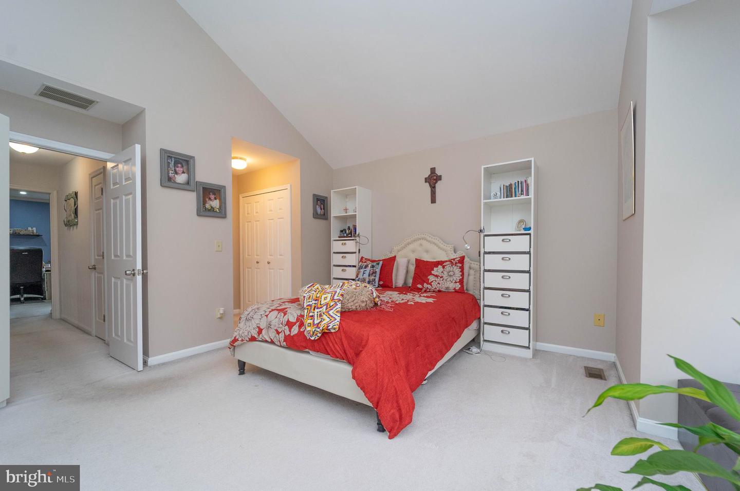 Annapolis, Maryland, 21403, United States, 4 Bedrooms Bedrooms, ,3 BathroomsBathrooms,Residential,For Sale,1988002