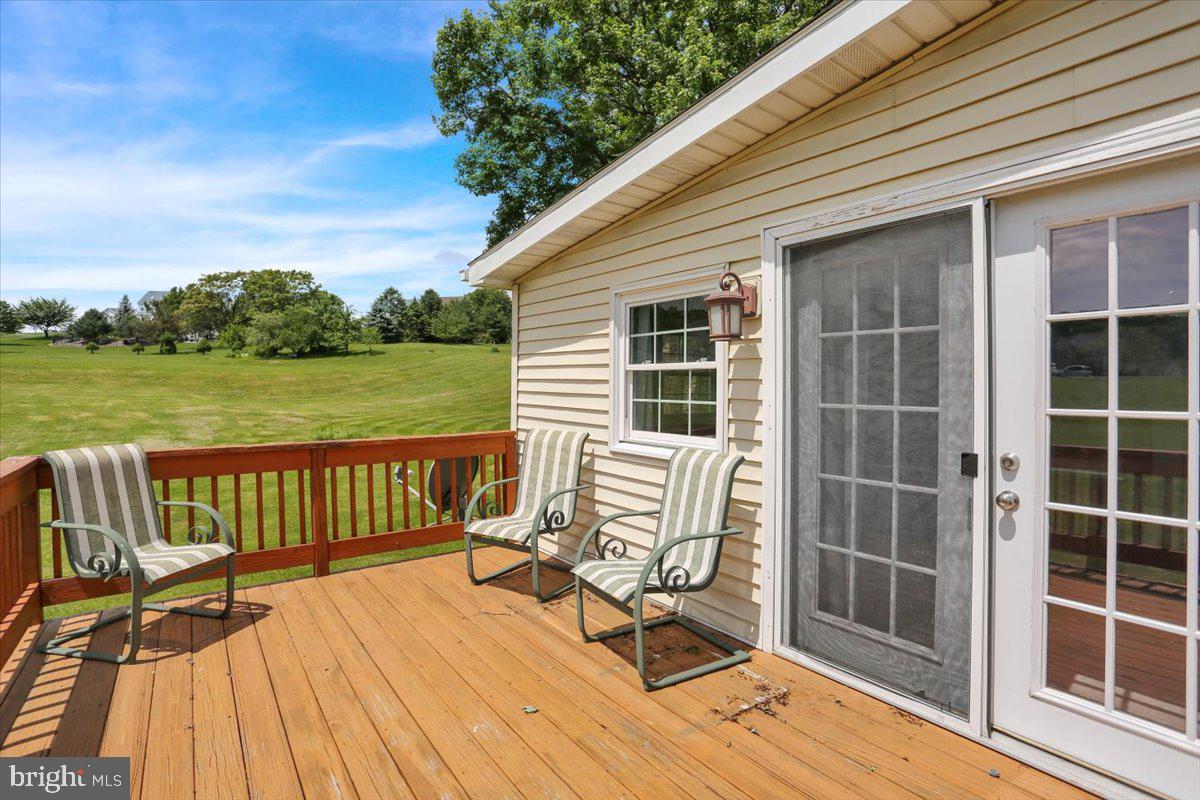 Mohrsville, Pennsylvania, 19541, United States, 4 Bedrooms Bedrooms, ,2 BathroomsBathrooms,Residential,For Sale,1827431