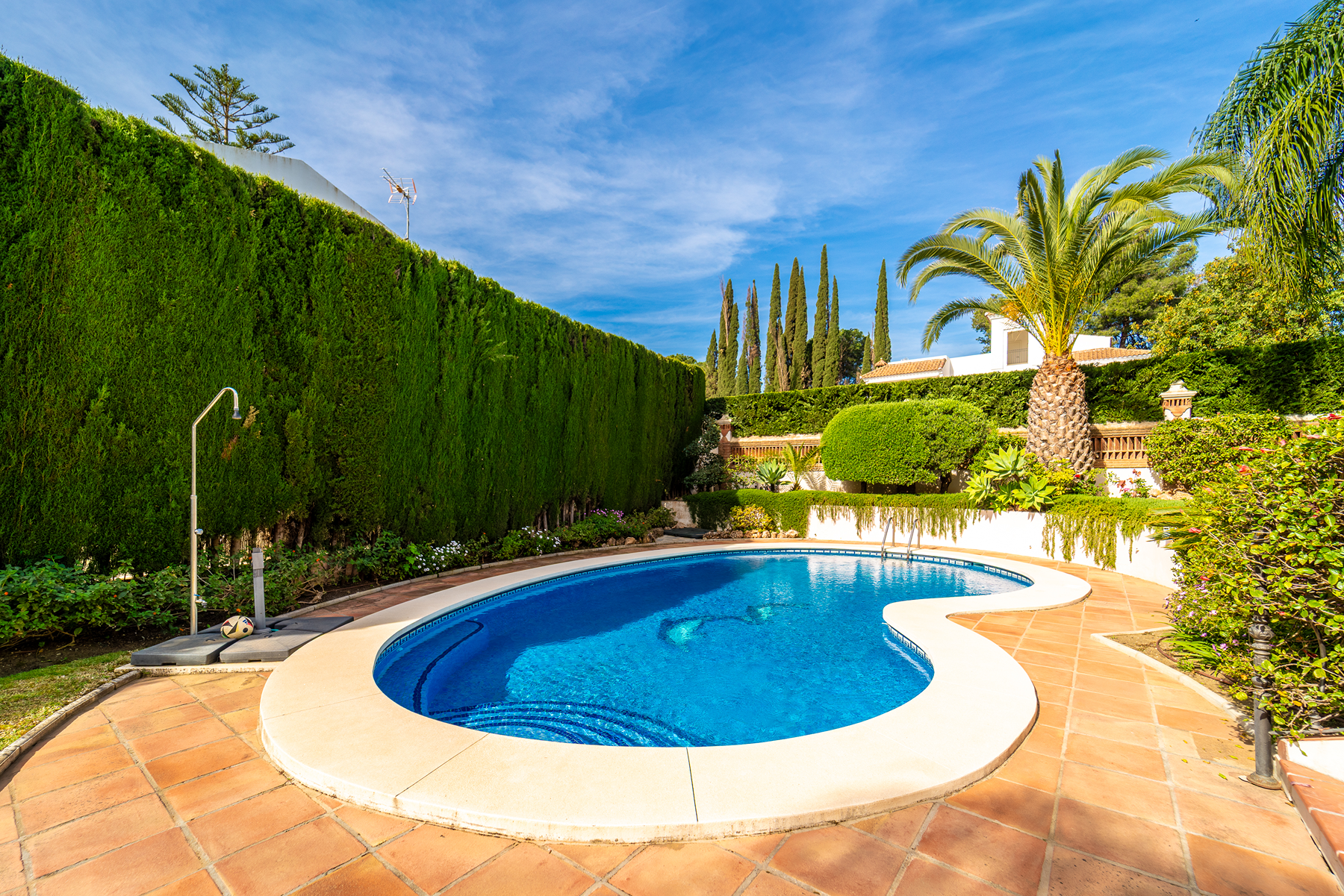  Villa with independent apartment in Nueva Milla de Oro, Estepona - 物件實景