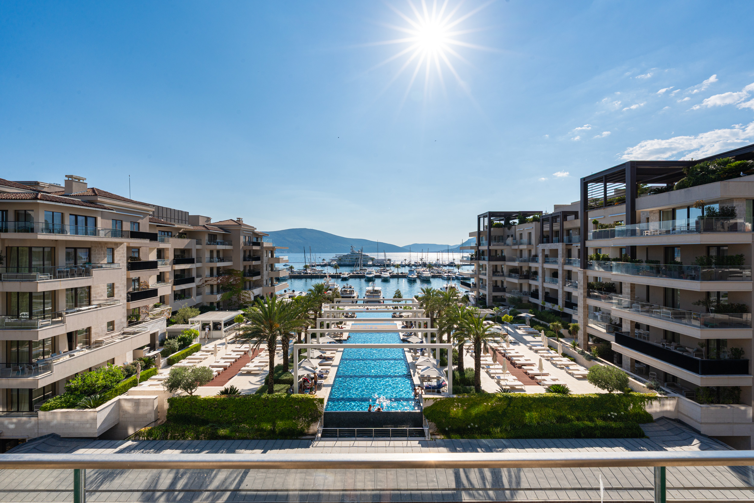 Luxury 4bdr Apartment, Elena Building, Porto Montenegro 