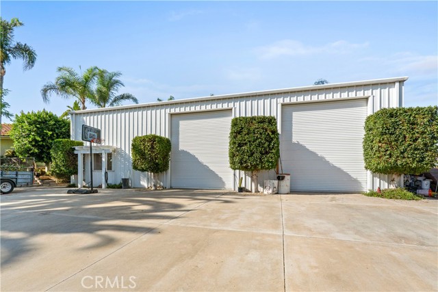 Riverside, California, 92503, United States, 4 Bedrooms Bedrooms, ,3 BathroomsBathrooms,Residential,For Sale,1977398