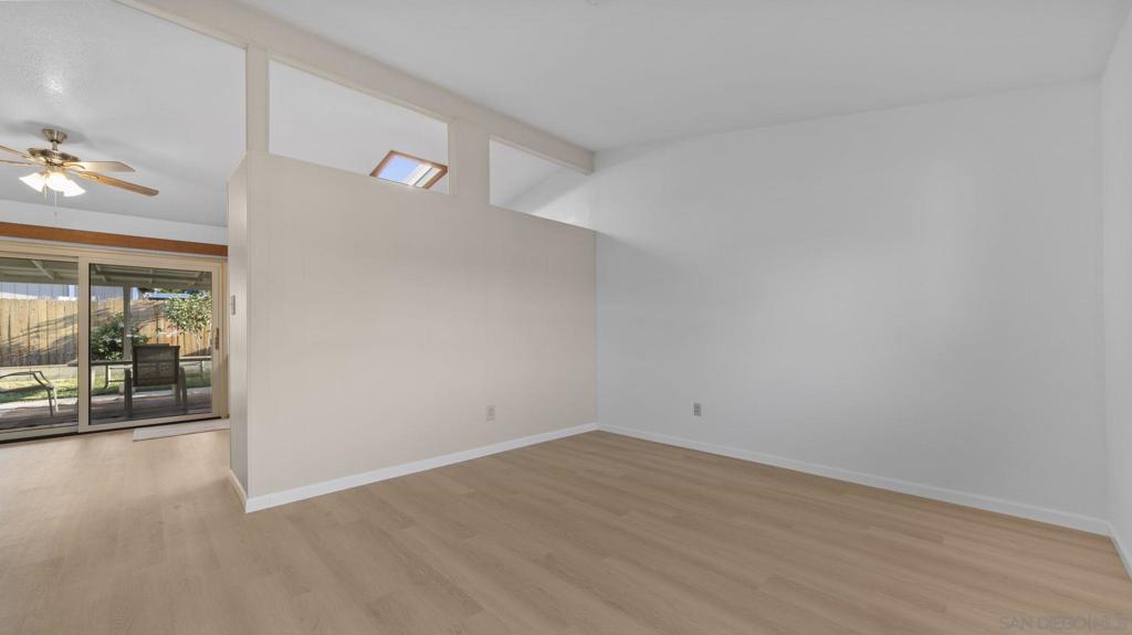 Vista, California, 92083, United States, 3 Bedrooms Bedrooms, ,2 BathroomsBathrooms,Residential,For Sale,2048591