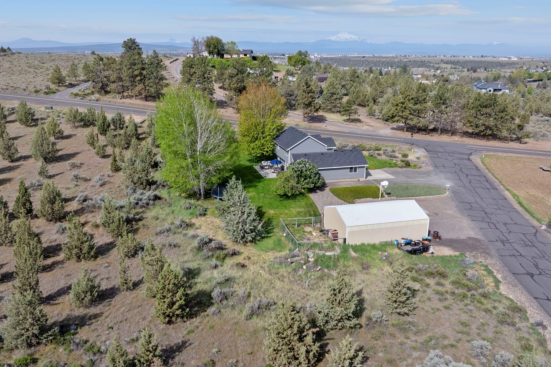  2045 NE Camas Lane Madras, OR 97741 - 物件實景