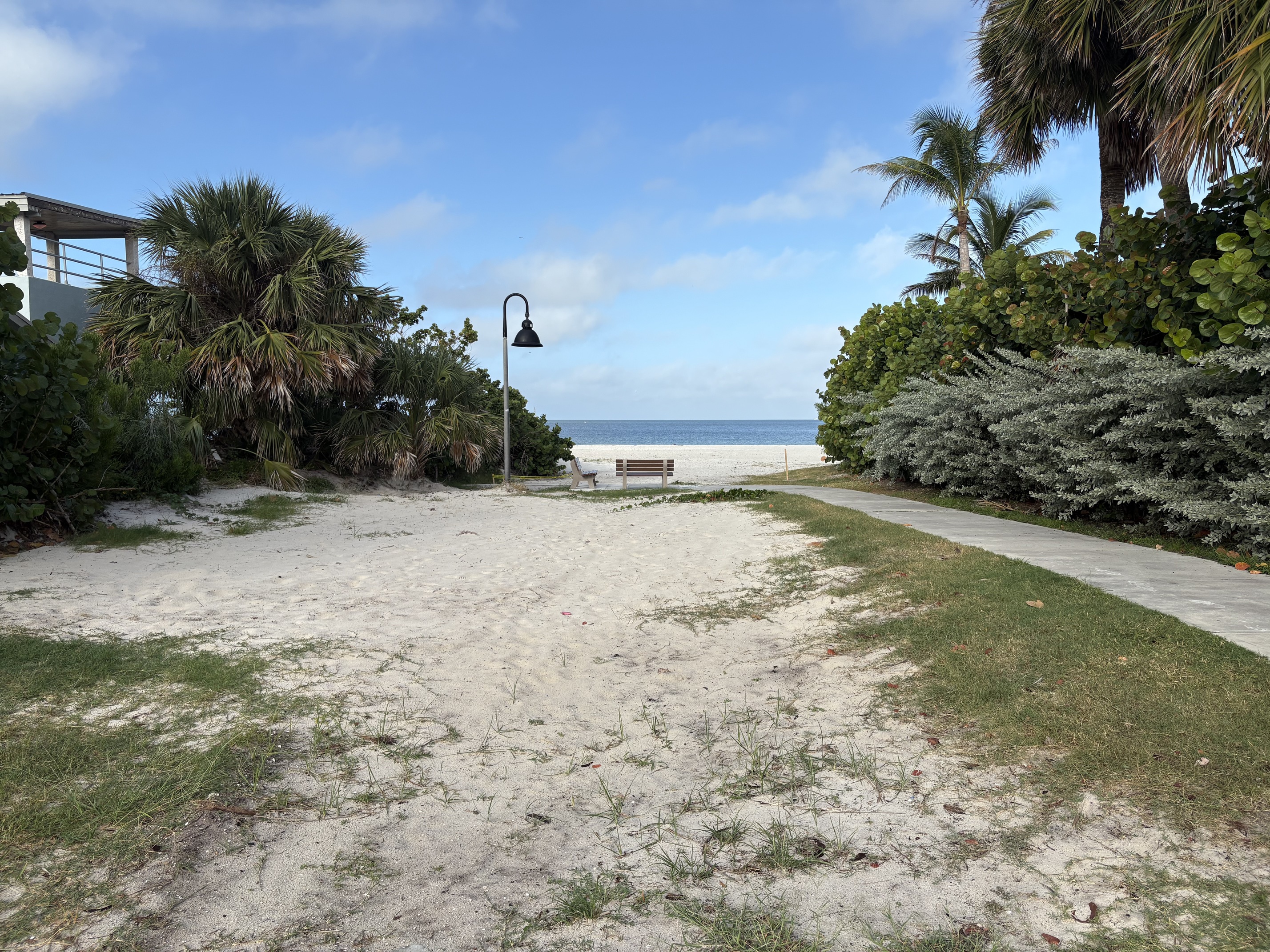 Clearwater Beach, Florida, 33767, United States, 2 Bedrooms Bedrooms, ,2 BathroomsBathrooms,Residential,For Sale,1981499