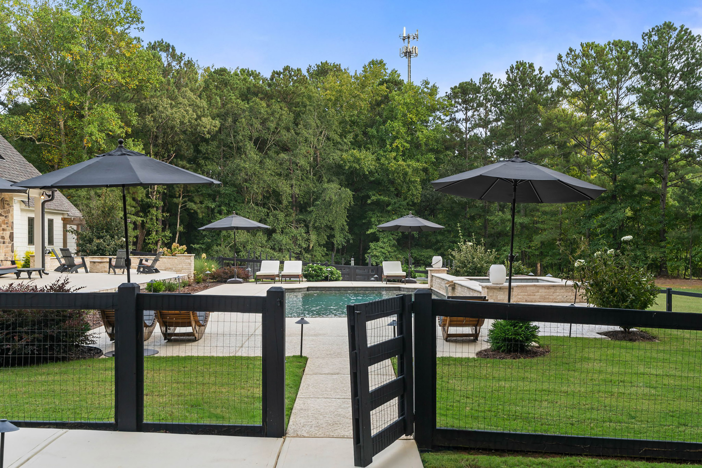  Live a Life of Balance, Privacy and Distinction on 22 ± Acres - 物件實景