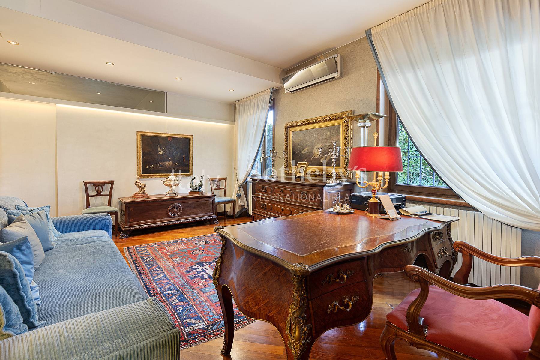  Elegant Residence in an Exclusive Setting - 物件實景