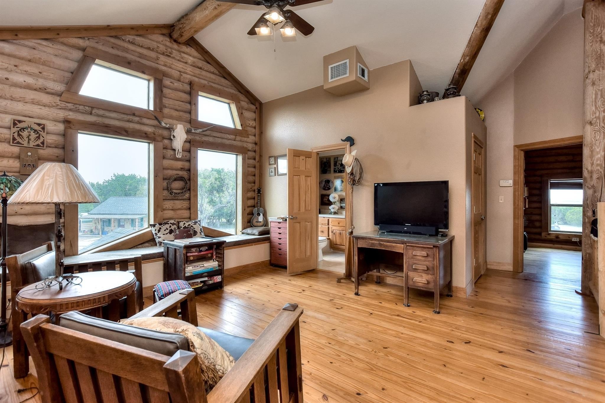 Lampasas, Texas, 76550, United States, 3 Bedrooms Bedrooms, ,3 BathroomsBathrooms,Residential,For Sale,1983248