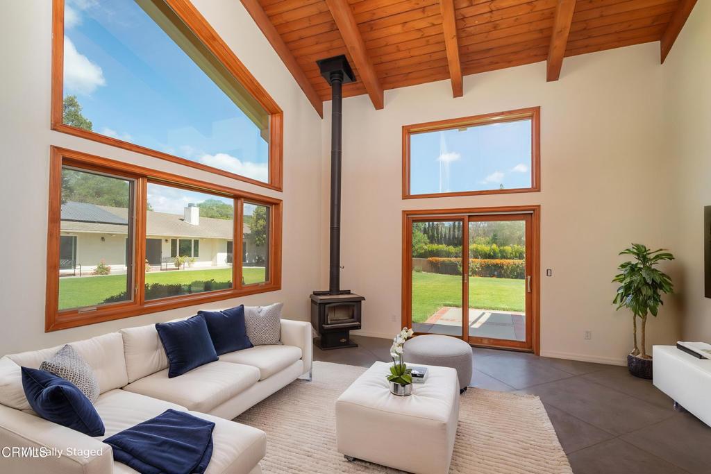 Somis, California, 93066, United States, 7 Bedrooms Bedrooms, ,1 BathroomBathrooms,Residential,For Sale,2049241