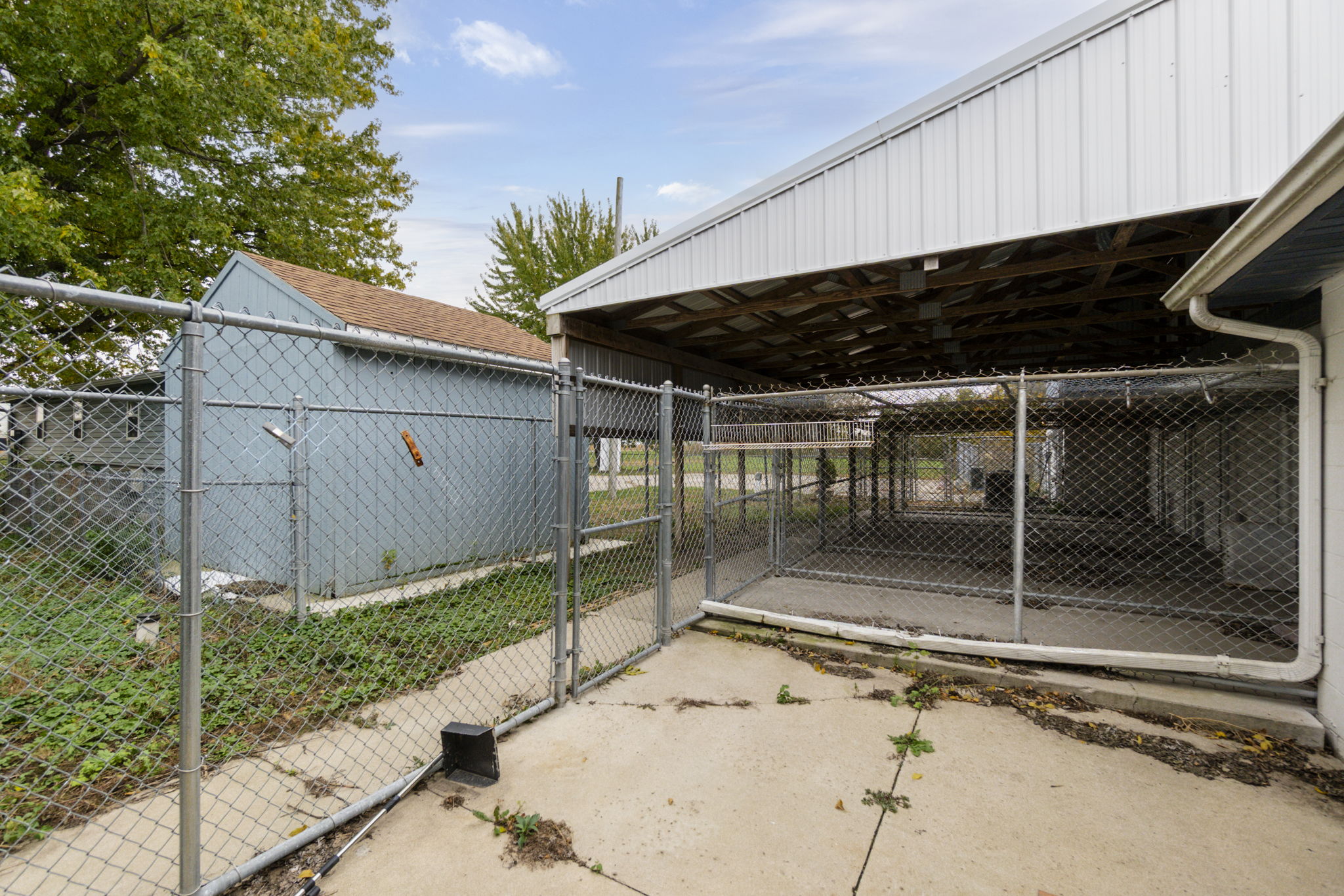 Clear Lake, Iowa, 50428, United States, 5 Bedrooms Bedrooms, ,3 BathroomsBathrooms,Residential,For Sale,1982765