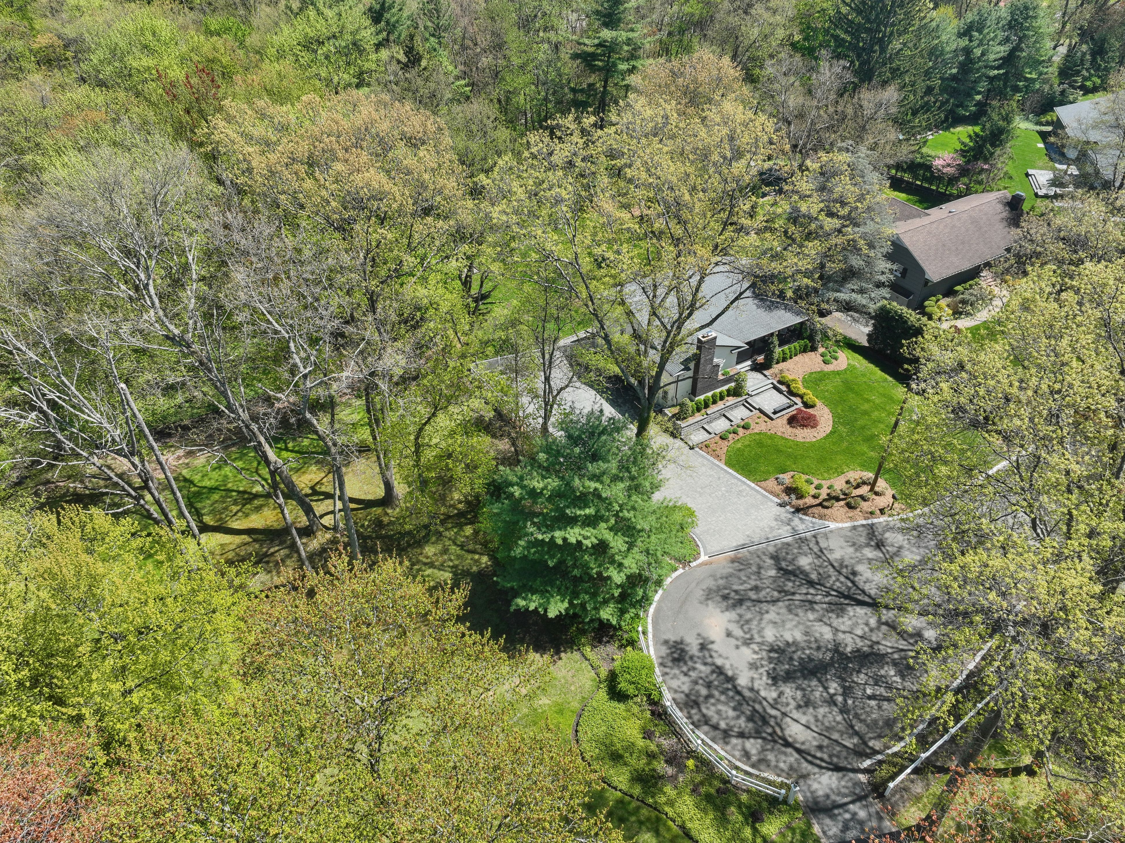  586 Sparrowbush Road, Wyckoff, NJ 07481 - 物件實景